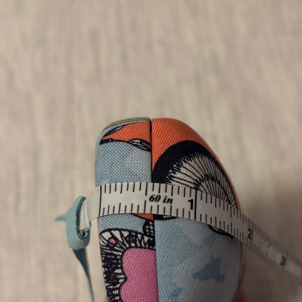Vera Bradley Butterfly Design Hard Shell Eye Glasses Case - Picture 8 of 8